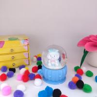 Fincanda Kedi Figürlü Işıklı Kar Küresi