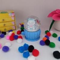Fincanda Kedi Figürlü Işıklı Kar Küresi