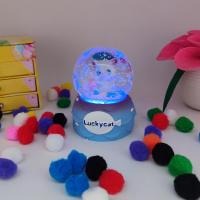 Lucky Cat Yavru Kedi Figürlü Işıklı Kar Küresi